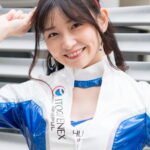 仲 美由紀