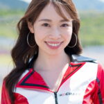 望月 さとみ
