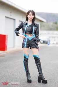 鈴付 みけ