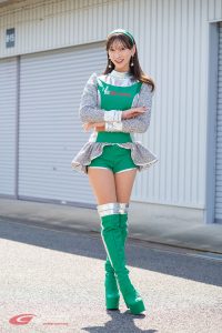 塚越 愛実