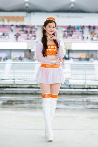 神崎 りな