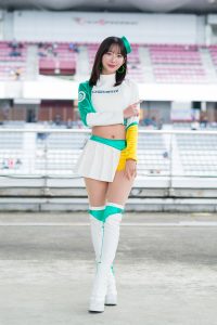 村上 楓