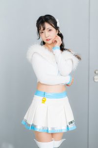 西野 きなこ