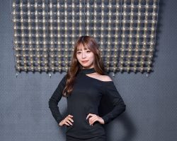 東京オートサロン2023イメージガールA-class/花乃衣美優