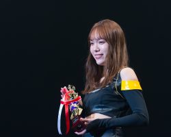 新設のOPTION賞を獲得した前田星奈さん