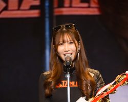 レースアンバサダーアワードを受賞した日南まみさん