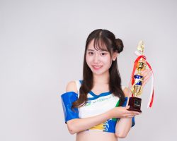 実行委員会特別賞を受賞した直井寧音さん にしたんクリニック レースアンバサダーアワード2025 ルーキーディヴィジョン
